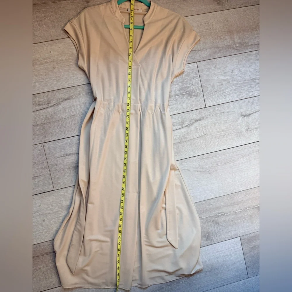 NWOT Italian Elegant Cream Women's Dress - Picture 5 of 5